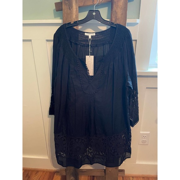 NWT Daniel Rainn black beautiful detailed crocheted woman's top - Picture 1 of 4